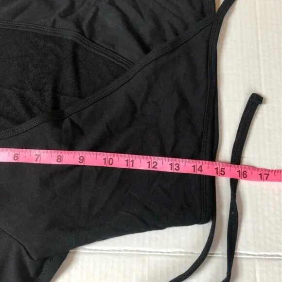 Wrap Top from Revamped - Black Medium Ballet Style Short Sleeved - Picture 5 of 6